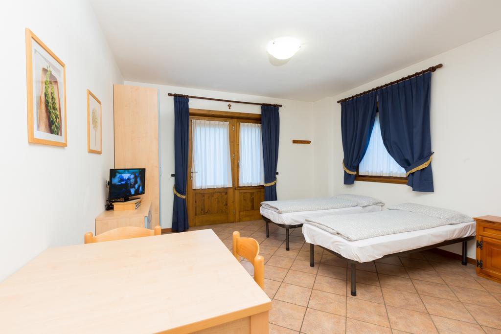 Bait Del Pont Aparthotel Livigno Exterior photo