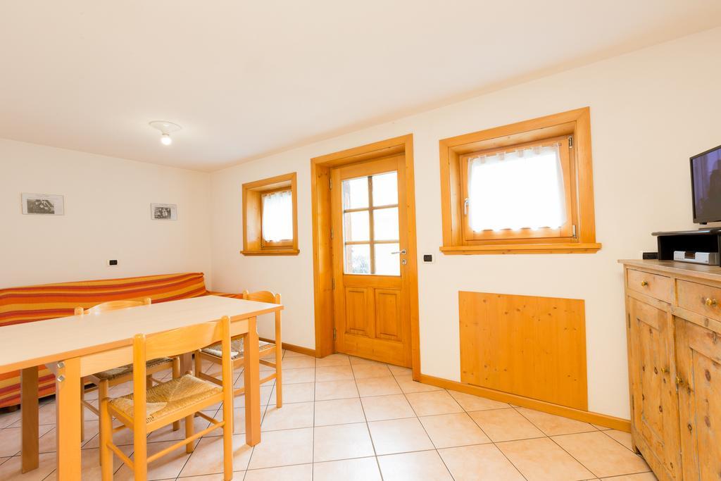 Bait Del Pont Aparthotel Livigno Exterior photo